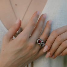 Carica l'immagine nel visualizzatore di Gallery, Anello Bolle