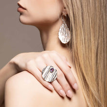 Carica l'immagine nel visualizzatore di Gallery, Anello Onde rotondo