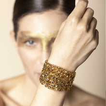 Carica l'immagine nel visualizzatore di Gallery, Bracciale Intreccio Dorato