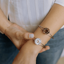 Carica l'immagine nel visualizzatore di Gallery, Bracciale Iris Solitario