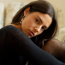 Carica l'immagine nel visualizzatore di Gallery, Orecchini Apollo con perla barocca