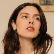 Carica l'immagine nel visualizzatore di Gallery, Orecchini Intreccio Tondi con Zaffiri arancio